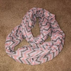 Infinity scarf